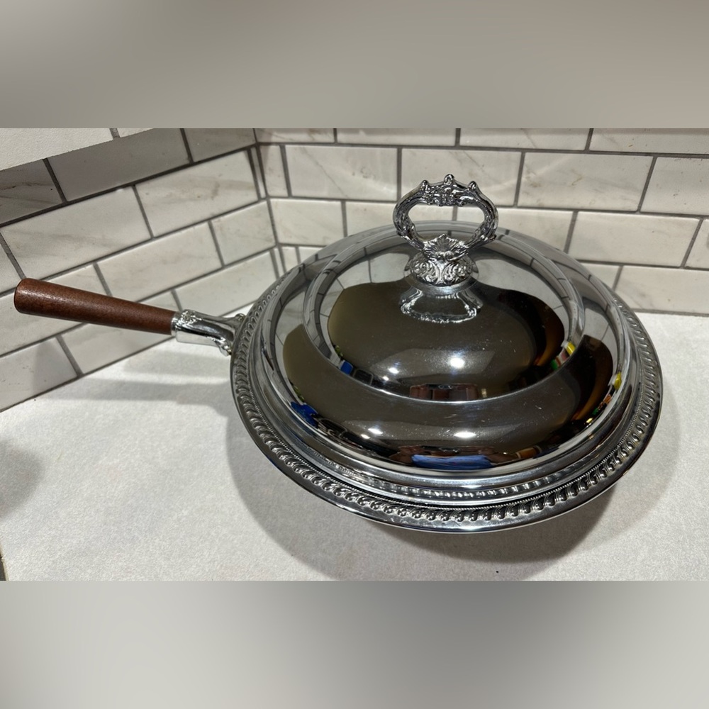 Vintage Silver Plated Chafing Dish/Warmer W/O Stand Chafing Dish Wooden Handles